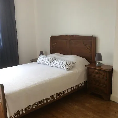 Casa de Férias Great Garden In Boyard 4bd 7pax 300m From Beaches